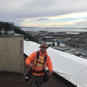 Meet your Posher, Luis antonio